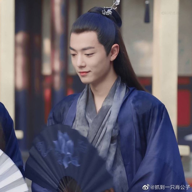 Mỹ nam Hoa ngữ m&uacute;a quạt dẻo ph&aacute;t hờn: Cung Tuấn thần th&aacute;i xỉu c&ograve;n Ti&ecirc;u Chiến hơi ph&egrave;n kh&ocirc;ng? - Ảnh 6.