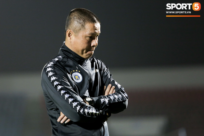 Hà Nội FC tiết lộ thông tin độc vụ thay thế HLV trưởng Chu Đình Nghiêm - Ảnh 1. Hà Nội FC tiết lộ thông tin độc vụ thay thế HLV trưởng Chu Đình Nghiêm - Ảnh 1.