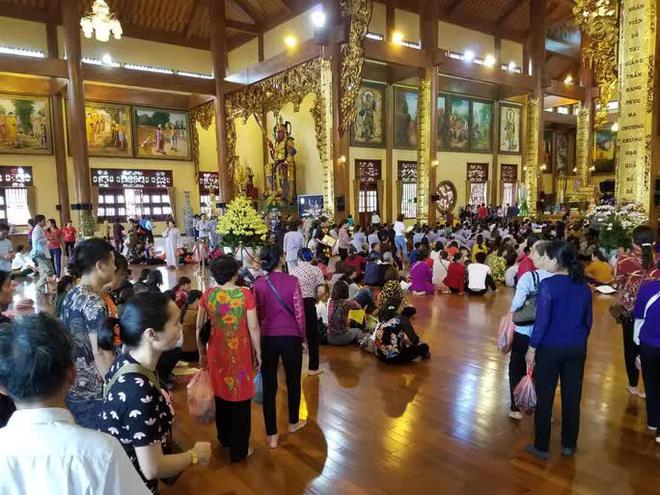 B&aacute;c đơn kiện của b&agrave; Phạm Thị Yến li&ecirc;n quan tới thỉnh vong tại ch&ugrave;a Ba V&agrave;ng - Ảnh 2.