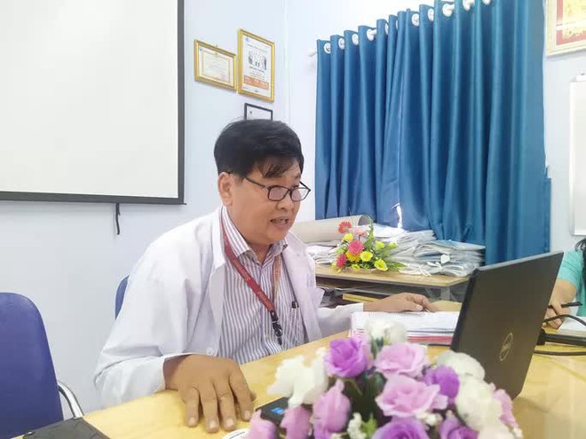 B&eacute; g&aacute;i tử vong v&igrave; rắn học tr&ograve;: Nhiều người vẫn nu&ocirc;i chơi - Ảnh 1.