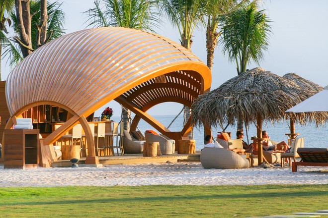 Resort Phú Quốc được sao Việt kéo đến sống ảo: Tưởng đắt lắm nhưng giá phòng chỉ từ 5 triệu/đêm - Ảnh 9. Resort Phú Quốc được sao Việt kéo đến sống ảo: Tưởng đắt lắm nhưng giá phòng chỉ từ 5 triệu/đêm - Ảnh 9.
