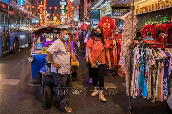 Thái Lan đóng cửa địa điểm giải trí ban đêm tại 41 tỉnh thành - Ảnh 1.