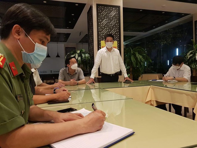 Thu 1,2 - 1,7 triệu đồng/người c&aacute;ch ly COVID-19: Gi&aacute;m đốc kh&aacute;ch sạn giải tr&igrave;nh g&igrave;? - Ảnh 2.