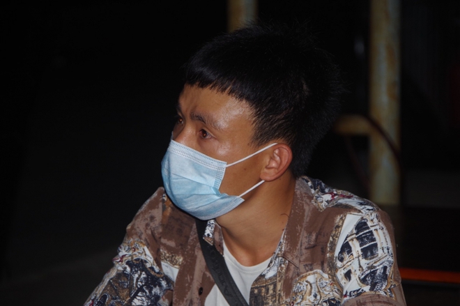 Bắt giữ đối tượng bị truy n&atilde; sau khi ho&agrave;n th&agrave;nh thời gian c&aacute;ch ly tập trung - Ảnh 1.