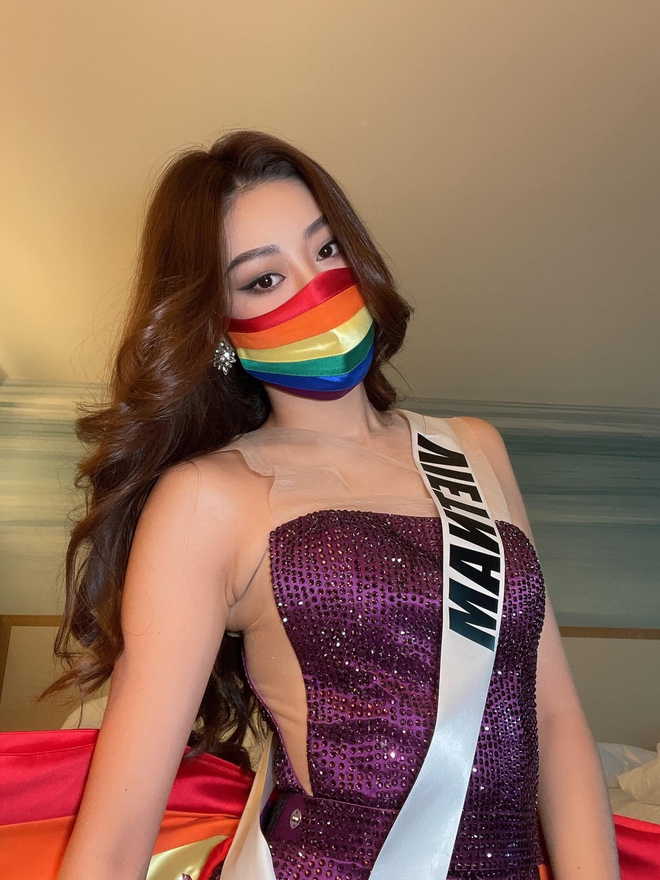 Tổng duyệt Chung kết Miss Universe: Khánh Vân tràn đầy năng lượng tập đồng diễn, tự hào hình ảnh đặc biệt trên sân khấu khủng - Ảnh 10.