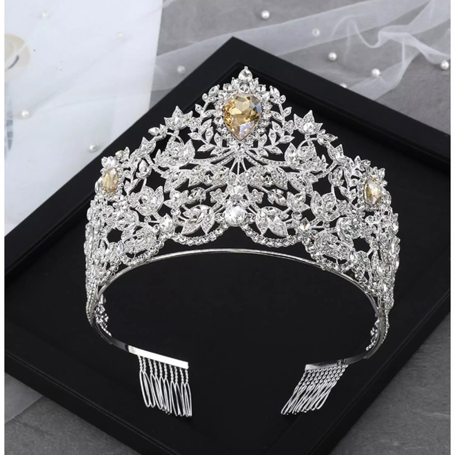 Thi Miss Universe làm gì cho mệt khi bạn có thể lên Lazada và trở thành Hoa hậu? - Ảnh 3.