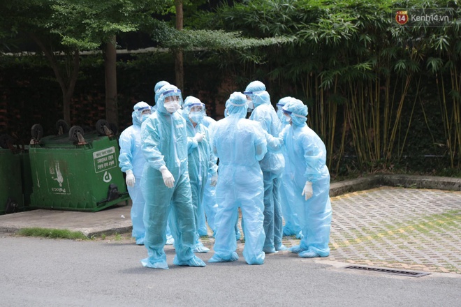 Nóng: Phong tỏa chung cư ở Thủ Đức do có ca nghi nhiễm Covid-19 - Ảnh 6. Nóng: Phong tỏa chung cư ở Thủ Đức do có ca nghi nhiễm Covid-19 - Ảnh 6.
