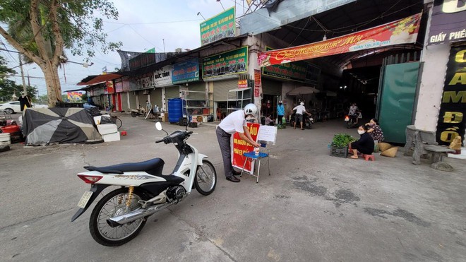 Hình ảnh bên trong thành phố Bắc Ninh sau giãn cách xã hội - Ảnh 6.