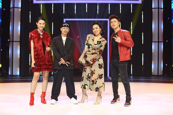 Quang Đăng dẫn học tr&ograve; oanh tạc gameshow Việt h&oacute;a từng đ&igrave;nh đ&aacute;m tại Mỹ - Ảnh 1.