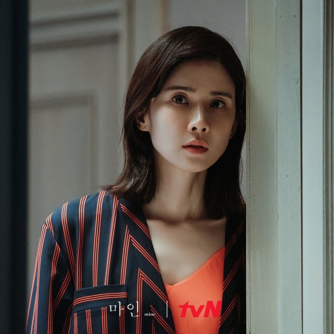 Lee Bo Young: Chị đại rating thống trị phim Hàn, từ mác hoa hậu giật bồ đến hôn nhân viên mãn nhất nhì Kbiz - Ảnh 7.