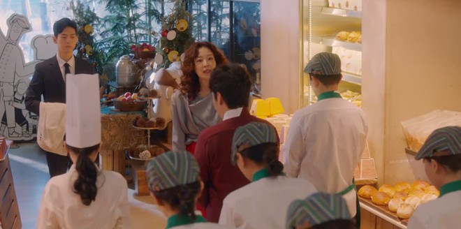 Vụ tiểu thư t&agrave;i phiệt h&agrave;nh hung nh&acirc;n vi&ecirc;n ở drama 18+ Mine l&agrave; l&ugrave;m x&ugrave;m c&oacute; thật chấn động thế giới một thời? - Ảnh 2.