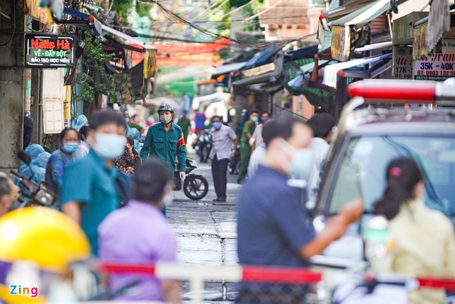 Diễn biến dịch ngày 20/5: Thêm 44 ca mắc mới; Người phụ nữ bán hàng ăn, cho thuê trọ ở TP.HCM dương tính SARS-CoV-2 - Ảnh 1.