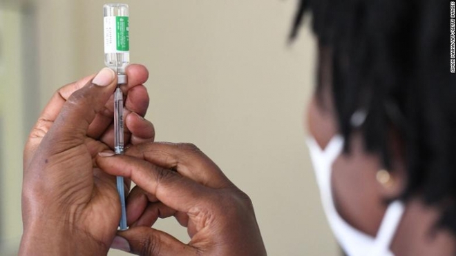Nghịch cảnh vaccine tại châu Phi: Vì sao hàng nghìn liều vaccine phải tiêu hủy? - Ảnh 2.