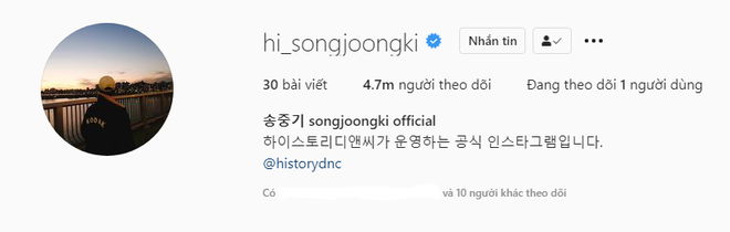 Nam thần Song Joong Ki và màn sống ảo như bao người: Đổi tên Instagram có... 50 lần thôi, có gì mà sửa lắm thế? - Ảnh 2.