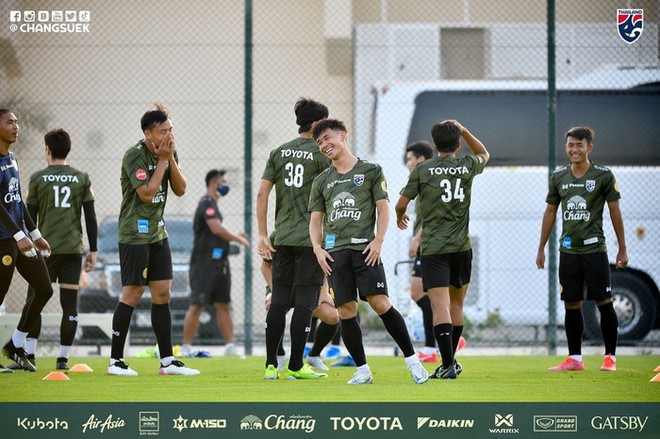 HLV tuyển Th&aacute;i Lan buồn khi học tr&ograve; từ chối dự v&ograve;ng loại World Cup - Ảnh 2.
