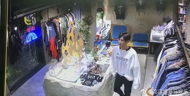 Biến căng: Học tr&ograve; nổi tiếng của Lisa bị bắt quả tang ăn cắp vặt tại shop quần &aacute;o, video bằng chứng lan tr&agrave;n khắp MXH - Ảnh 3.
