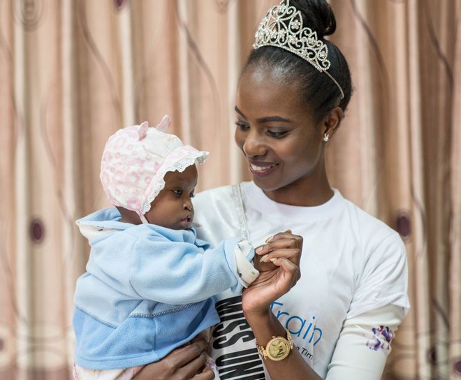 Sự thật g&acirc;y tranh c&atilde;i về Miss Universe: Hậu trường nặng m&ugrave;i, th&iacute; sinh kh&ocirc;ng cần t&agrave;i năng v&agrave; phải mang theo thuốc trĩ v&igrave; l&iacute; do n&agrave;y - Ảnh 2.