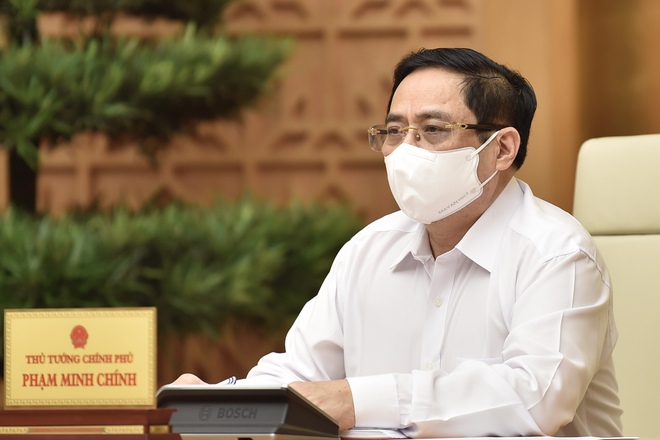Thủ tướng triệu tập họp trực tuyến khẩn với Bắc Giang, Bắc Ninh về ph&ograve;ng chống COVID-19 - Ảnh 1.