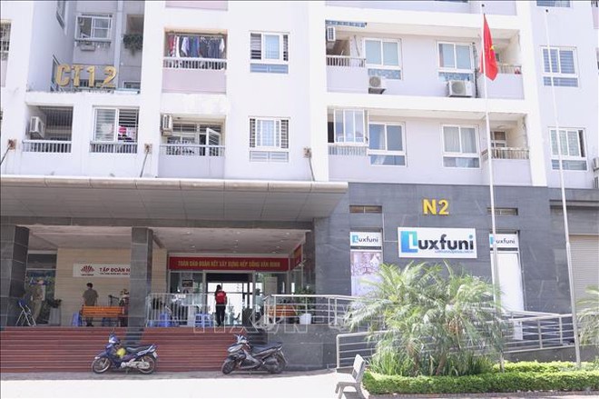 Hà Nội: Cách ly ngõ 68 Cầu Giấy và tòa CT12 N2 chung cư 183 Hoàng Văn Thái - Ảnh 1.