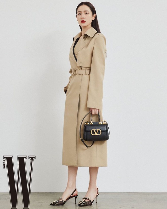 Son Ye Jin đổ bộ tạp ch&iacute; với diện mạo lột x&aacute;c qu&aacute; kh&aacute;c lạ: Son đậm dừ ch&aacute;t nhưng sao visual vẫn đỉnh bất chấp thế chị đẹp? - Ảnh 6.