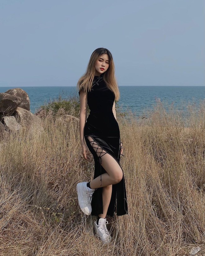 Gái xinh trên phố làm KOL, hàng xóm ở quê giật ngược: "Sao nó gửi ảnh trần truồng cho người ta xem?" - Ảnh 3. Gái xinh trên phố làm KOL, hàng xóm ở quê giật ngược: "Sao nó gửi ảnh trần truồng cho người ta xem?" - Ảnh 3.