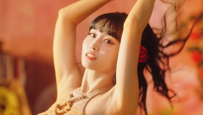 Cuối cùng TWICE cũng có 1 chiếc trailer xứng tầm rồi, khoe visual tất cả thành viên đều rất xinh đẹp, rất tuyệt vời, xin cảm ơn! - Ảnh 6.