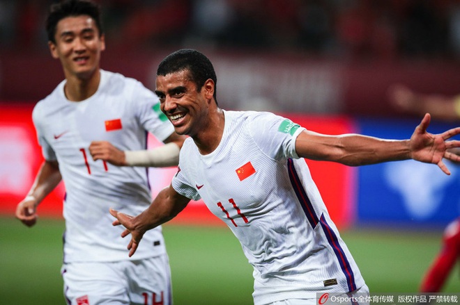 Đội tuyển Trung Quốc thay đổi địa điểm thi đấu tại v&ograve;ng loại World Cup 2022 do đối thủ xuất hiện ca nhiễm Covid-19 - Ảnh 1.