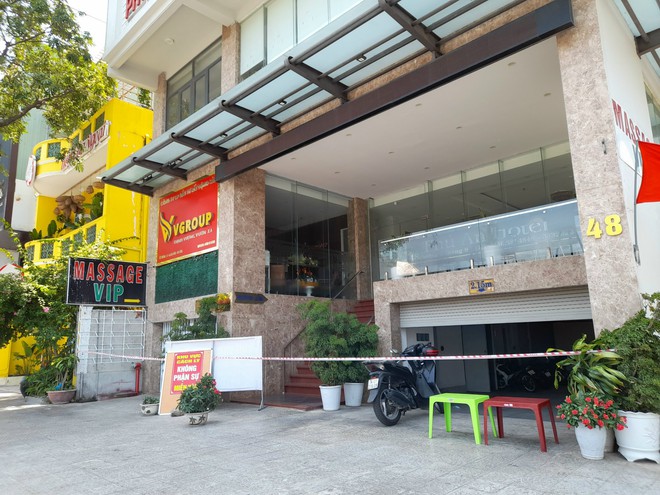 Nữ nhân viên massage dương tính với SARS-CoV-2 từng đi qua Hậu Giang, Cần Thơ và nhiều lần bắt Grab ra chợ, công viên - Ảnh 4. Nữ nhân viên massage dương tính với SARS-CoV-2 từng đi qua Hậu Giang, Cần Thơ và nhiều lần bắt Grab ra chợ, công viên - Ảnh 4.