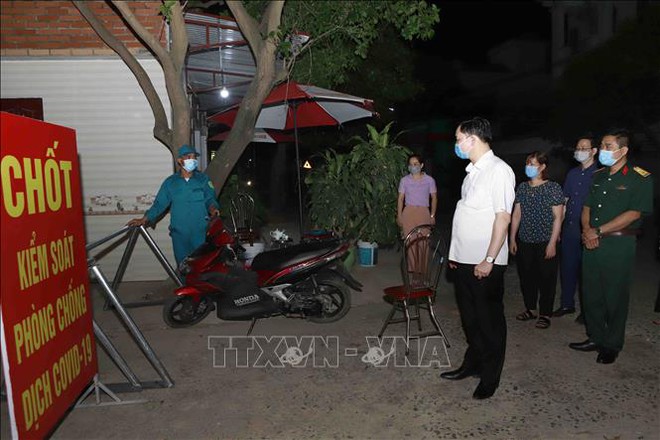 Vĩnh Phúc cách ly thôn Tiền Phong phòng, chống dịch COVID-19 - Ảnh 6.