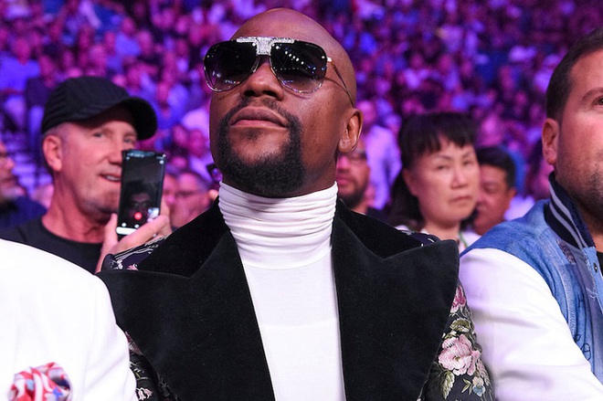 Top 10 tay đấm giàu nhất thế giới: Độc cô cầu bại Floyd Mayweather vững ngôi đầu, bất ngờ với cái tên xếp thứ 2 - Ảnh 1.