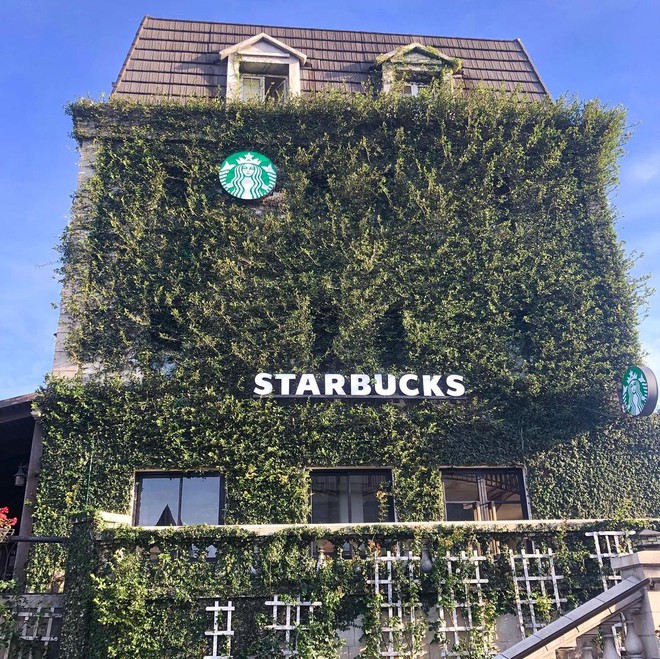 Đâu kém Thái Lan hay Nhật Bản, Việt Nam cũng có những tiệm Starbucks đẹp xuất sắc, concept độc lạ còn lọt top thế giới - Ảnh 4.