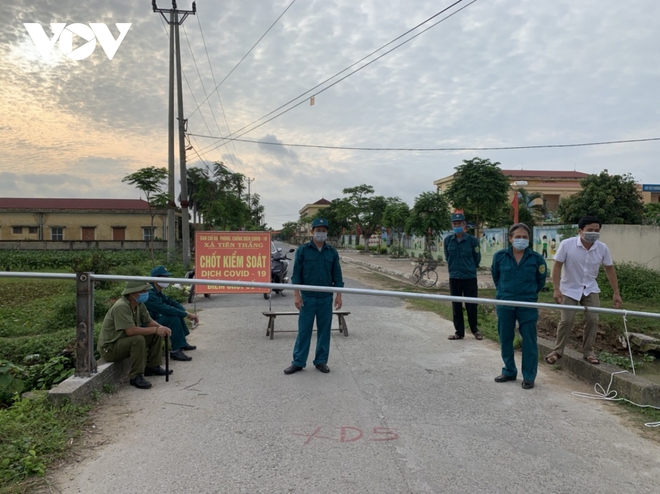 Hải Ph&ograve;ng&nbsp;phong tỏa 2 th&ocirc;n do&nbsp;li&ecirc;n quan đến bệnh nh&acirc;n mắc COVID-19 - Ảnh 1.