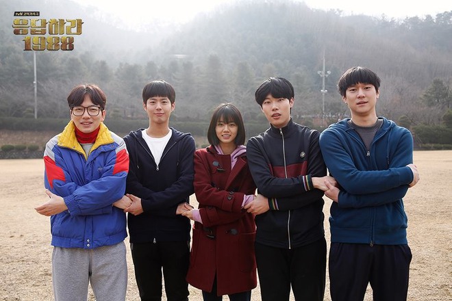 Duk Sun Hyeri tái hợp crush đầu đời trong Reply 1988, Jang Ki Yong có tình địch rồi! - Ảnh 2.