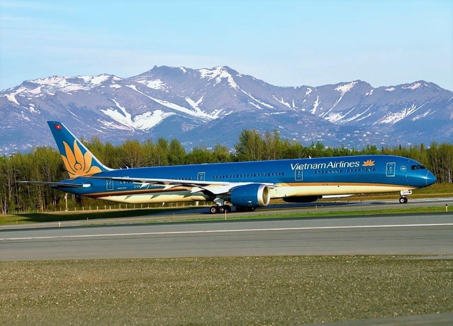 Vietnam Airlines tiếp tục được cấp phép thực hiện 12 chuyến bay chở người Việt từ Hoa Kỳ về nước - Ảnh 1. Vietnam Airlines tiếp tục được cấp phép thực hiện 12 chuyến bay chở người Việt từ Hoa Kỳ về nước - Ảnh 1.