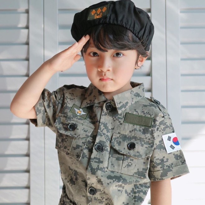 4 nhóc tì siêu cưng ở phim Hàn: Tiểu Lee Min Ho diễn cực đỉnh, 3 bé còn lại ai cũng muốn bắt về nuôi - Ảnh 18.