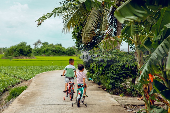 Trực tiếp đến Tiền Giang: Đau lòng khi thấy nhà Hồ Văn Cường bị bỏ hoang, hàng xóm kể lâu rồi không thấy bố mẹ ruột và Phi Nhung về thăm - Ảnh 20.