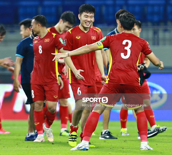 Góc phân tích: Giải thích cụ thể cơ hội đi tiếp của tuyển Việt Nam ở vòng loại World Cup - Ảnh 1.