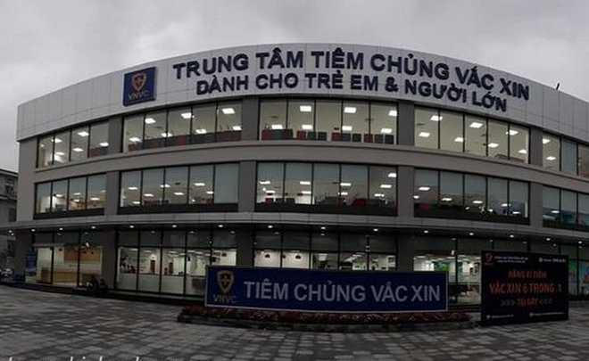 KHẨN: T&igrave;m người li&ecirc;n quan tới ca bệnh từ H&agrave; Tĩnh đưa con ra TP Vinh ti&ecirc;m chủng - Ảnh 1.