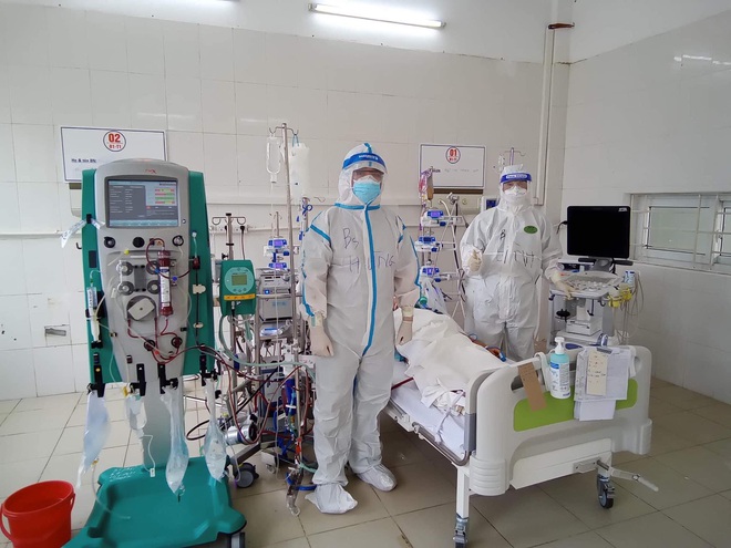 Bắc Giang: Nữ bệnh nhân trẻ mắc Covid-19 tiên lượng nặng, phải can thiệp ECMO - Ảnh 1. Bắc Giang: Nữ bệnh nhân trẻ mắc Covid-19 tiên lượng nặng, phải can thiệp ECMO - Ảnh 1.
