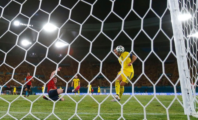 Phung ph&iacute; cơ hội, T&acirc;y Ban Nha bị cầm ho&agrave; 0-0 trong trận ra qu&acirc;n Euro 2020 - Ảnh 5.
