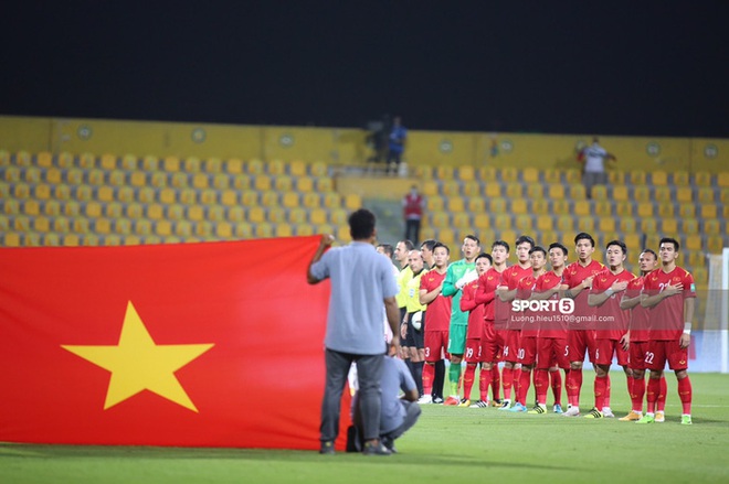 Việt Nam có thua 100 bàn cũng đã chính thức vào vòng 3, cảm ơn người anh em Australia! - Ảnh 1.