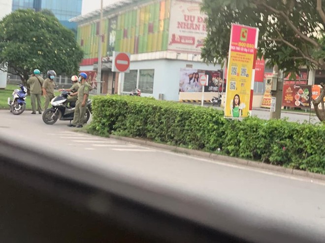 Đồng Nai vừa phong tỏa v&agrave; c&aacute;ch ly khu vực si&ecirc;u thị Big C ở TP. Bi&ecirc;n H&ograve;a - Ảnh 2.