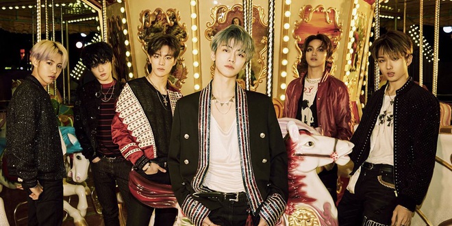 Nhóm nam nhà SM tổ chức fansign trực tiếp cho album ra mắt từ năm ngoái, fan kêu công ty hãy mau quay đầu vì dịch bệnh! - Ảnh 2.