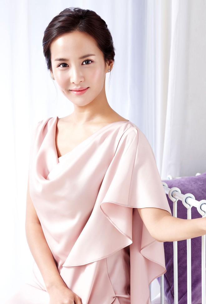 3 nữ hoàng cảnh nóng xứ Hàn: Người bị bạn trai bỏ vì khỏa thân 100%, người lên đời cả tình yêu lẫn sự nghiệp - Ảnh 10. 3 nữ hoàng cảnh nóng xứ Hàn: Người bị bạn trai bỏ vì khỏa thân 100%, người lên đời cả tình yêu lẫn sự nghiệp - Ảnh 10.