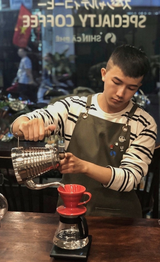 Người trong nghề h&eacute; lộ chuyện booking nhận job của sao: Đ&atilde; đến l&uacute;c, nghệ sĩ ngừng coi quảng c&aacute;o l&agrave; nghề tay tr&aacute;i!  - Ảnh 10.