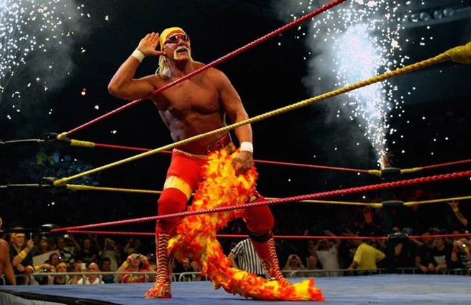 Huyền thoại Hulk Hogan sở hữu bắp tay cực khủng dù đã gần thất thập, tiết lộ số trọng lượng điên rồ có thể nâng thành công - Ảnh 3.