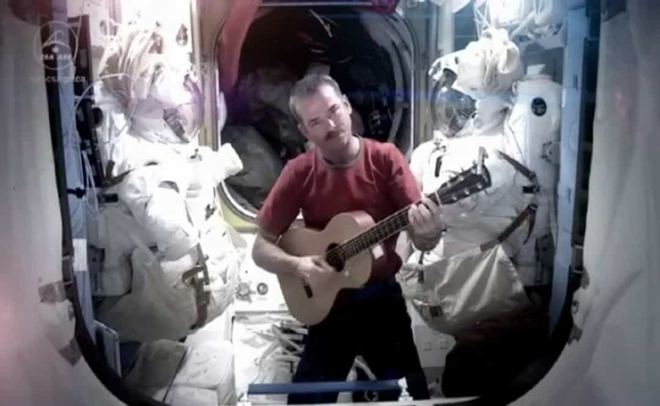 Khoảnh khắc hiếm hoi về cuộc sống của các phi hành gia trên Trạm Vũ trụ Quốc tế (ISS) - Ảnh 9.