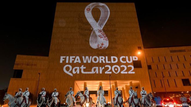 Qatar tuyên bố chỉ cho phép cổ động viên đã tiêm vắc xin vào sân xem World Cup 2022 - Ảnh 1.