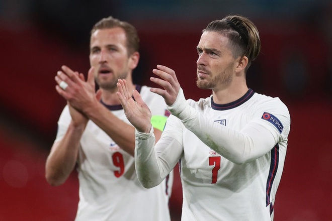 Sterling tiếp tục trở thành người hùng giúp tuyển Anh đánh bại CH Séc tại Euro 2020 - Ảnh 10.