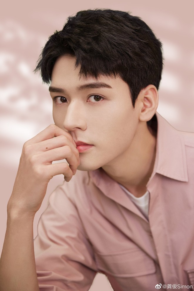 Top 10 Diễn viên nam đẹp trai Trung Quốc Nổi tiếng nhất năm 2024